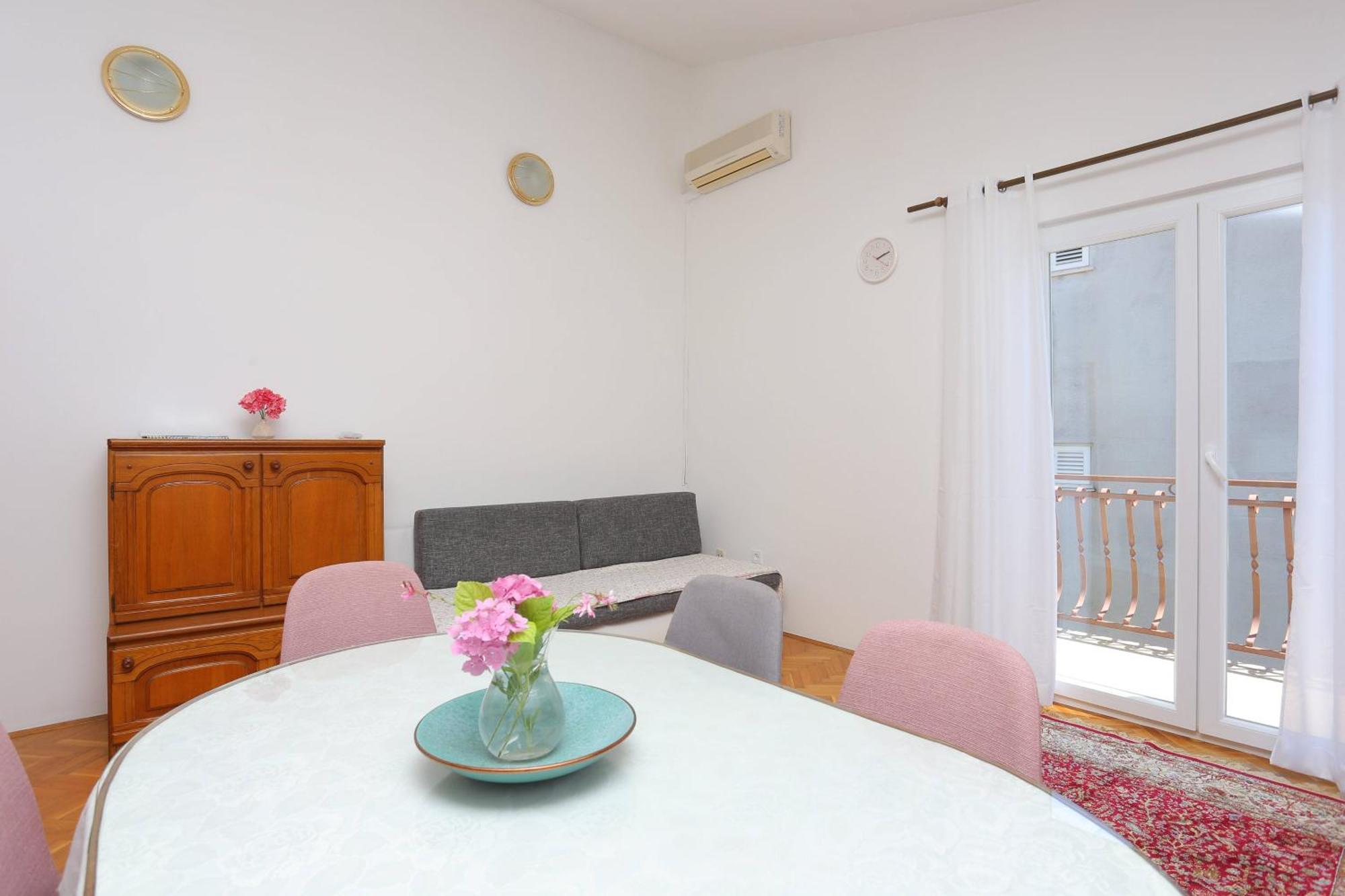 Apartments With A Parking Space Podstrana, Split - 17586 الغرفة الصورة