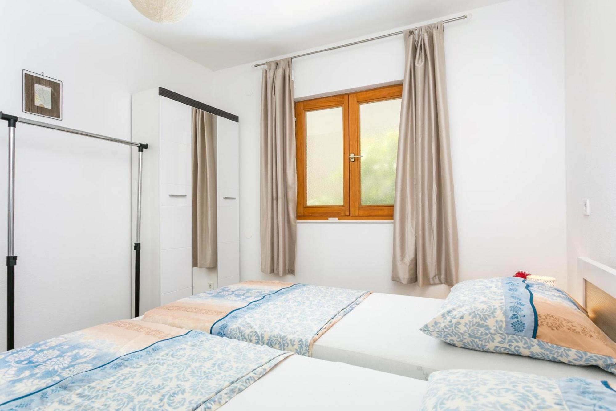 Apartments With A Parking Space Podstrana, Split - 17586 الغرفة الصورة