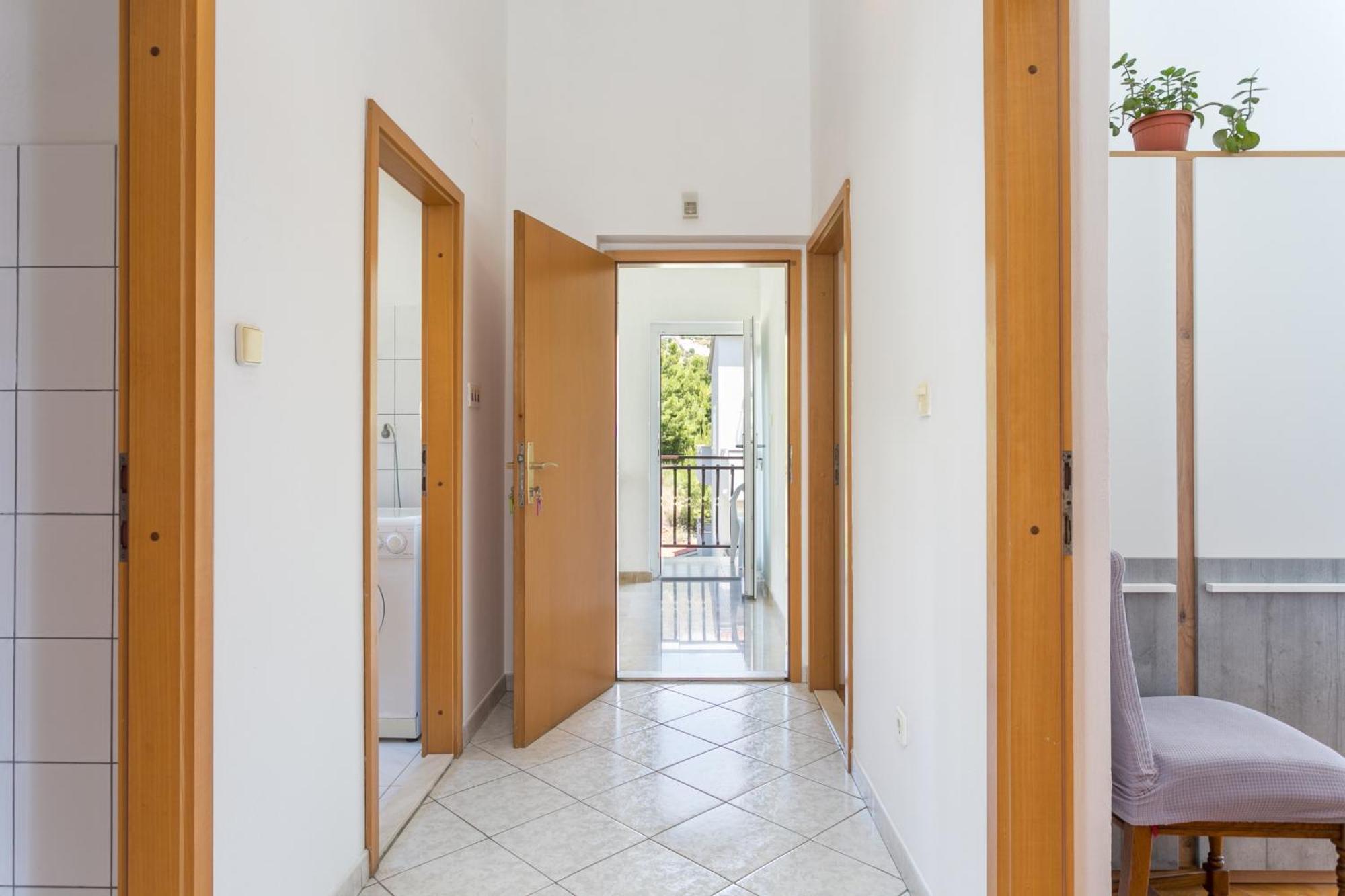 Apartments With A Parking Space Podstrana, Split - 17586 المظهر الخارجي الصورة