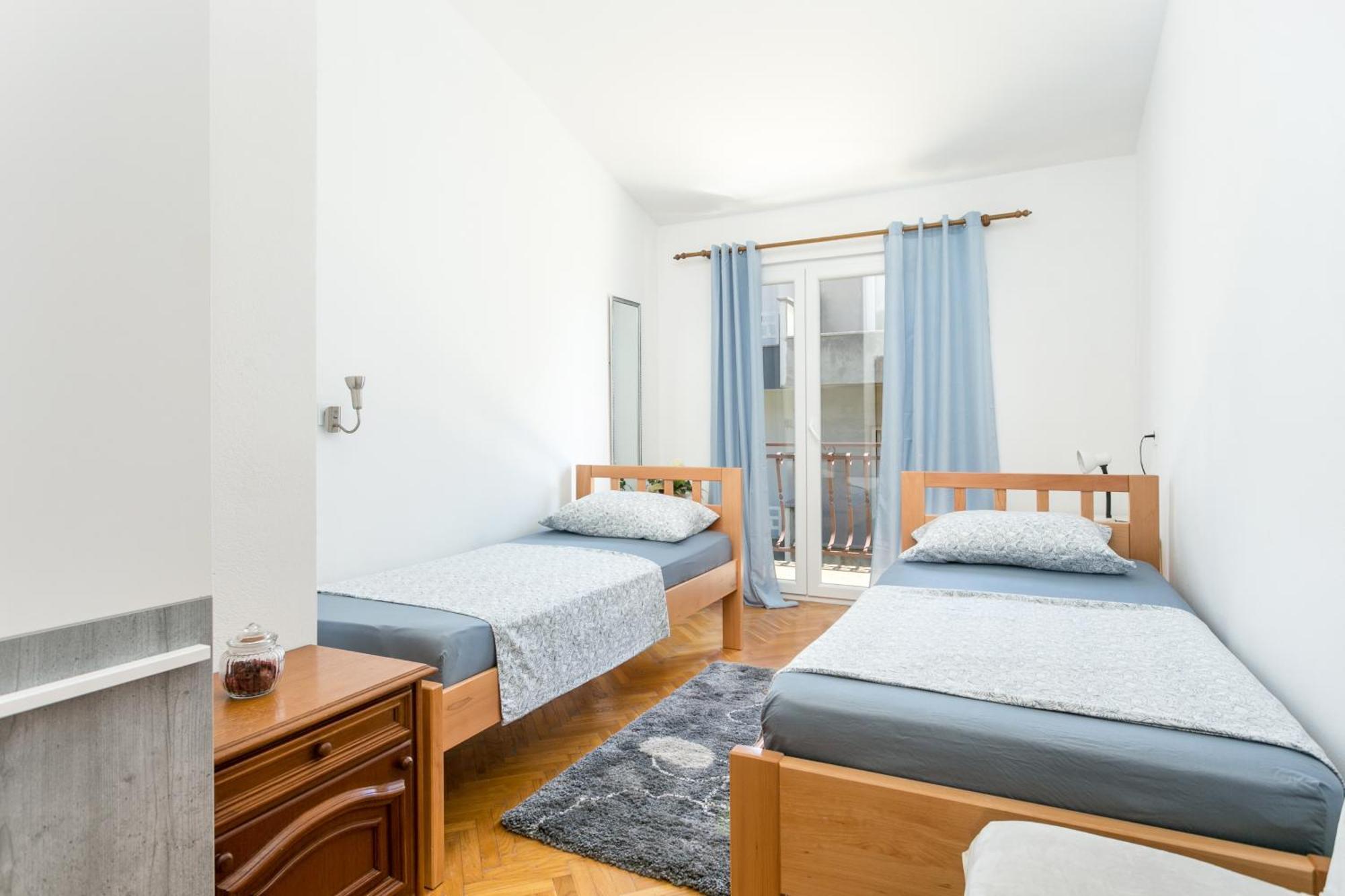 Apartments With A Parking Space Podstrana, Split - 17586 المظهر الخارجي الصورة